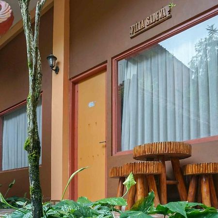 Reddoorz Resort @ Tawangmangu Bagian luar foto