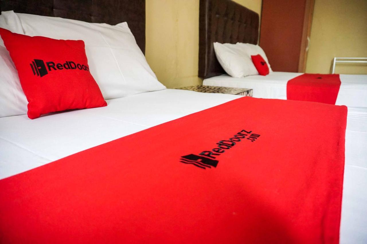 Reddoorz Resort @ Tawangmangu Bagian luar foto