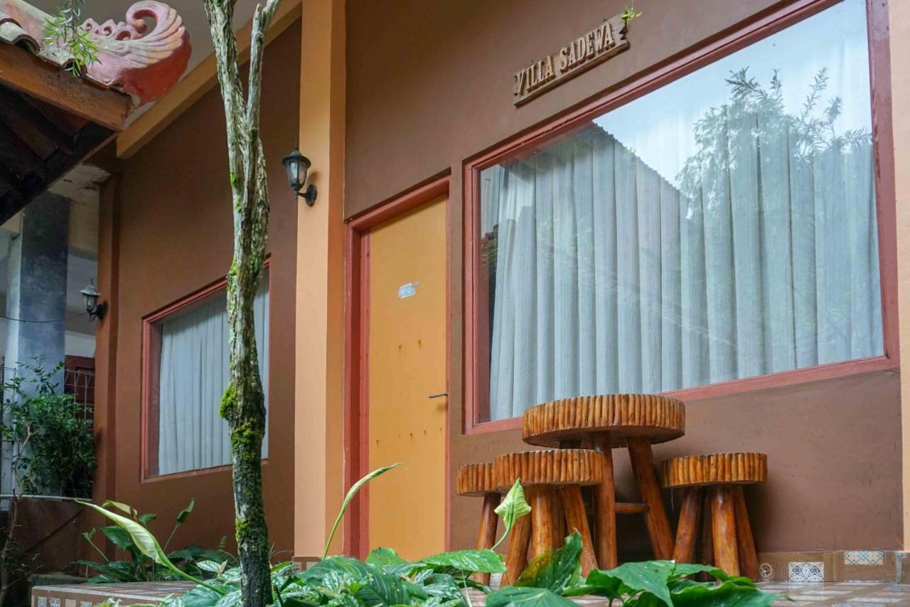 Reddoorz Resort @ Tawangmangu Bagian luar foto