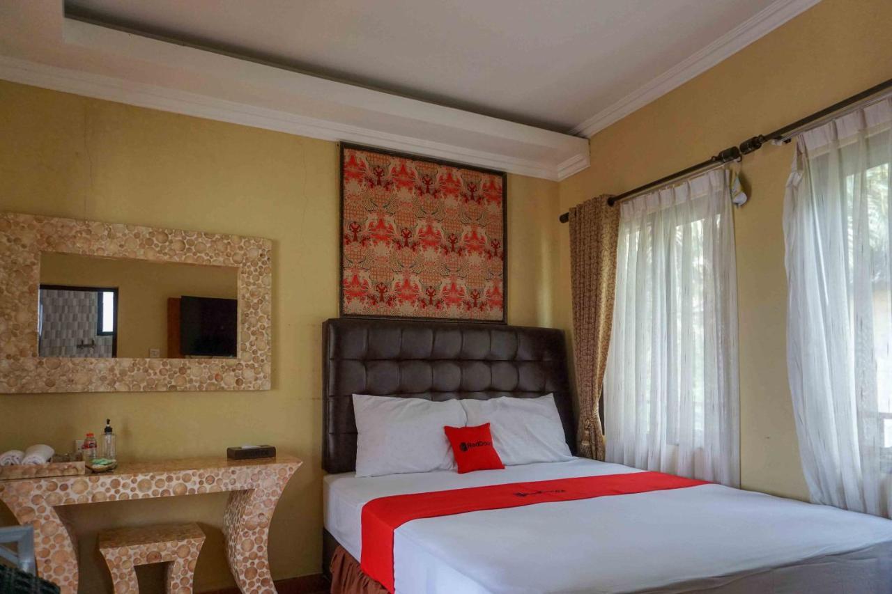 Reddoorz Resort @ Tawangmangu Bagian luar foto