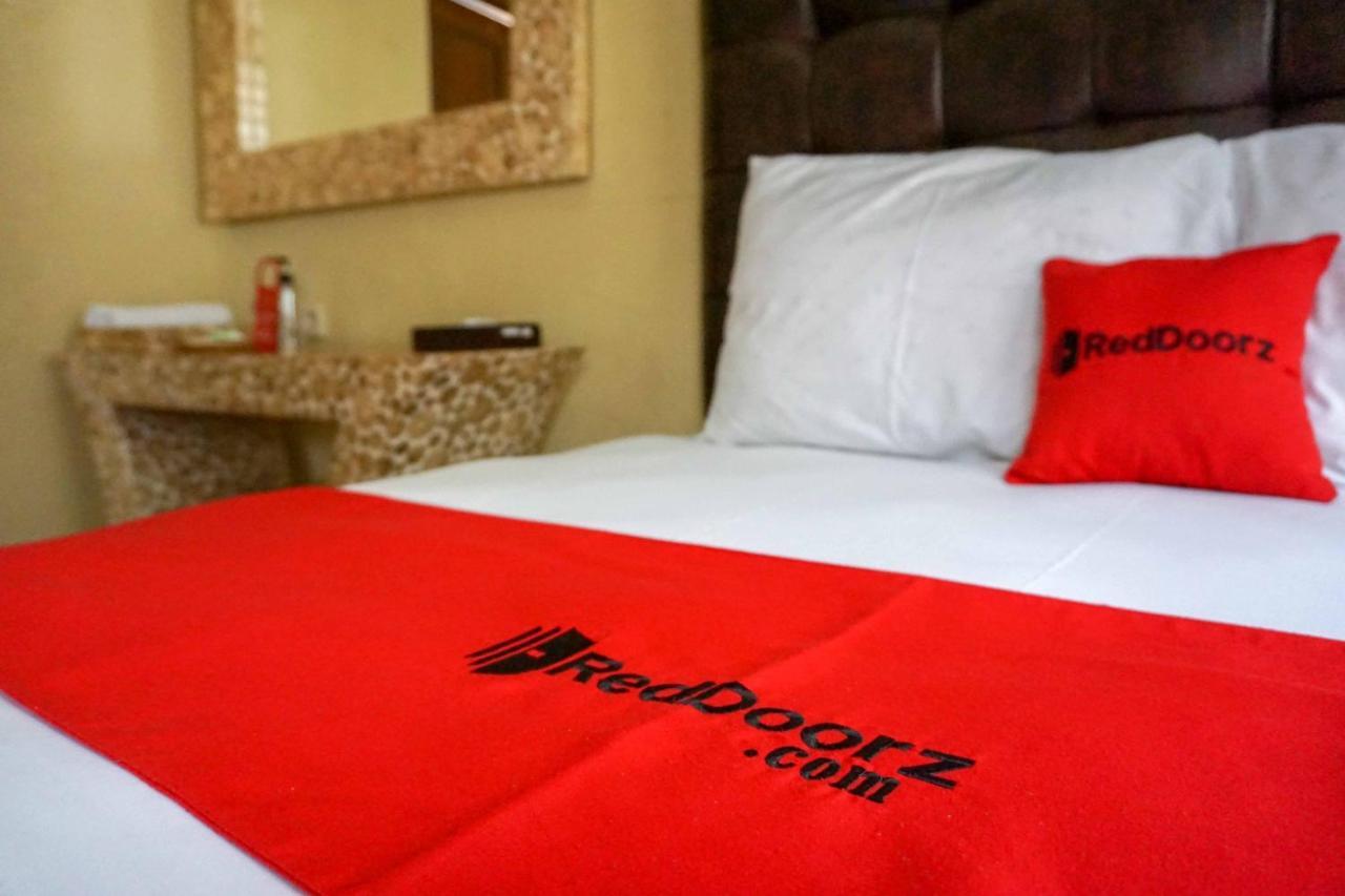 Reddoorz Resort @ Tawangmangu Bagian luar foto